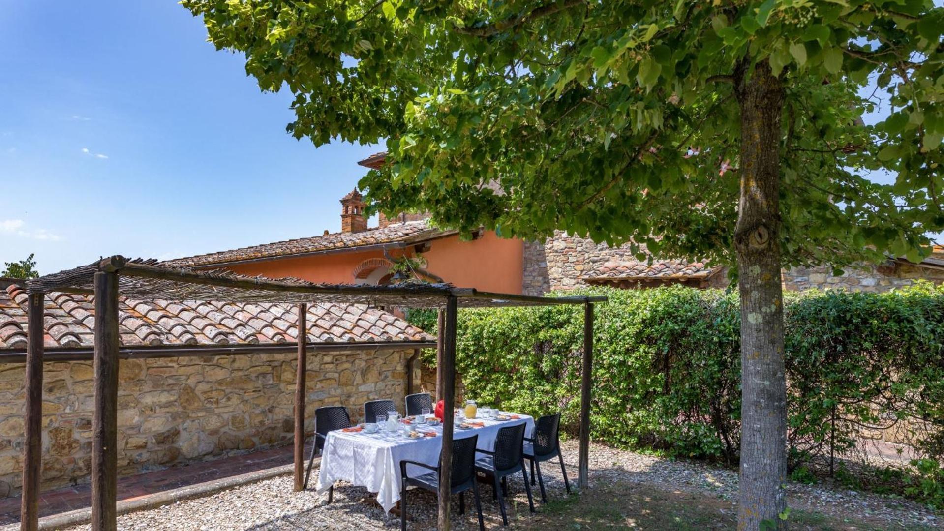 Апартаменты Casale Presciano Pergine Valdarno Номер фото